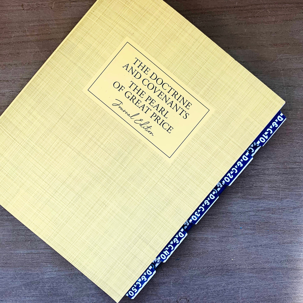 Books of Scripture with Tabs Already Applied